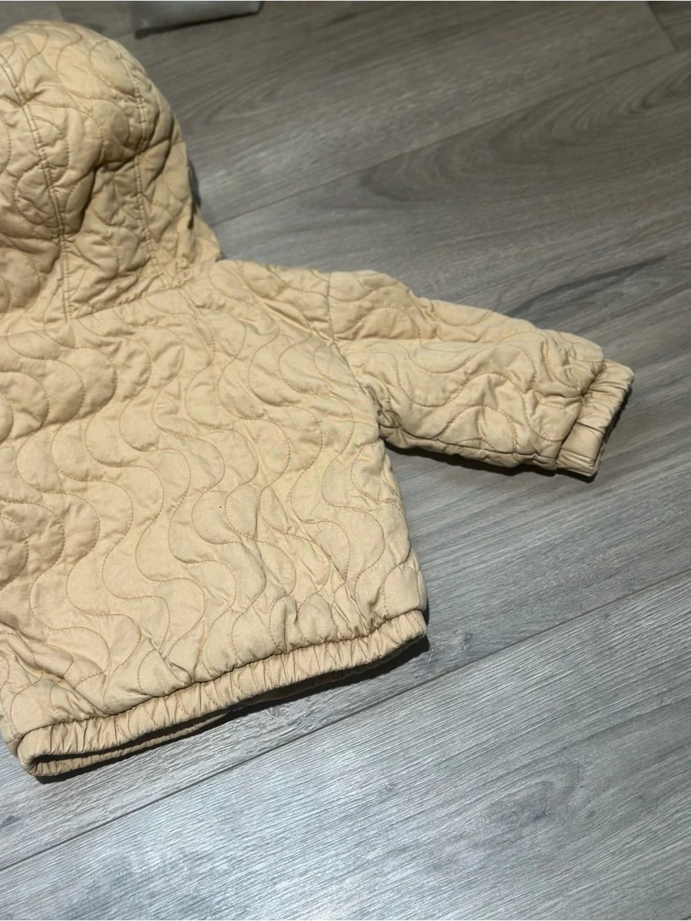 Old Navy Hooded Quilted Puffer Jacket in Tan Brown Beige